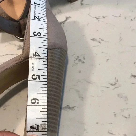 Penny lover Kenny heels  women size 8m - Picture 5 of 6